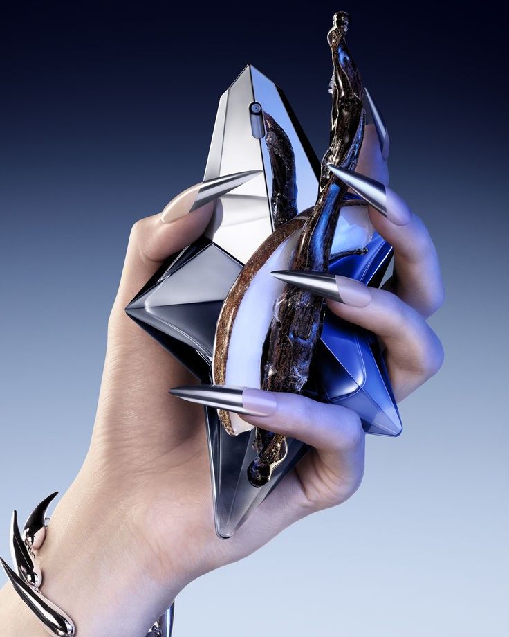 Mugler Angel by Thierry Mugler EDP 3.4 oz Refillable – Women's Luxury Perfume